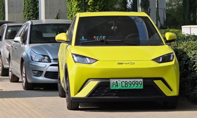 BYD lần đầu vượt Tesla về doanh thu 